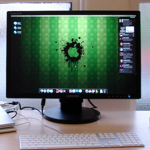 Не горит монитор